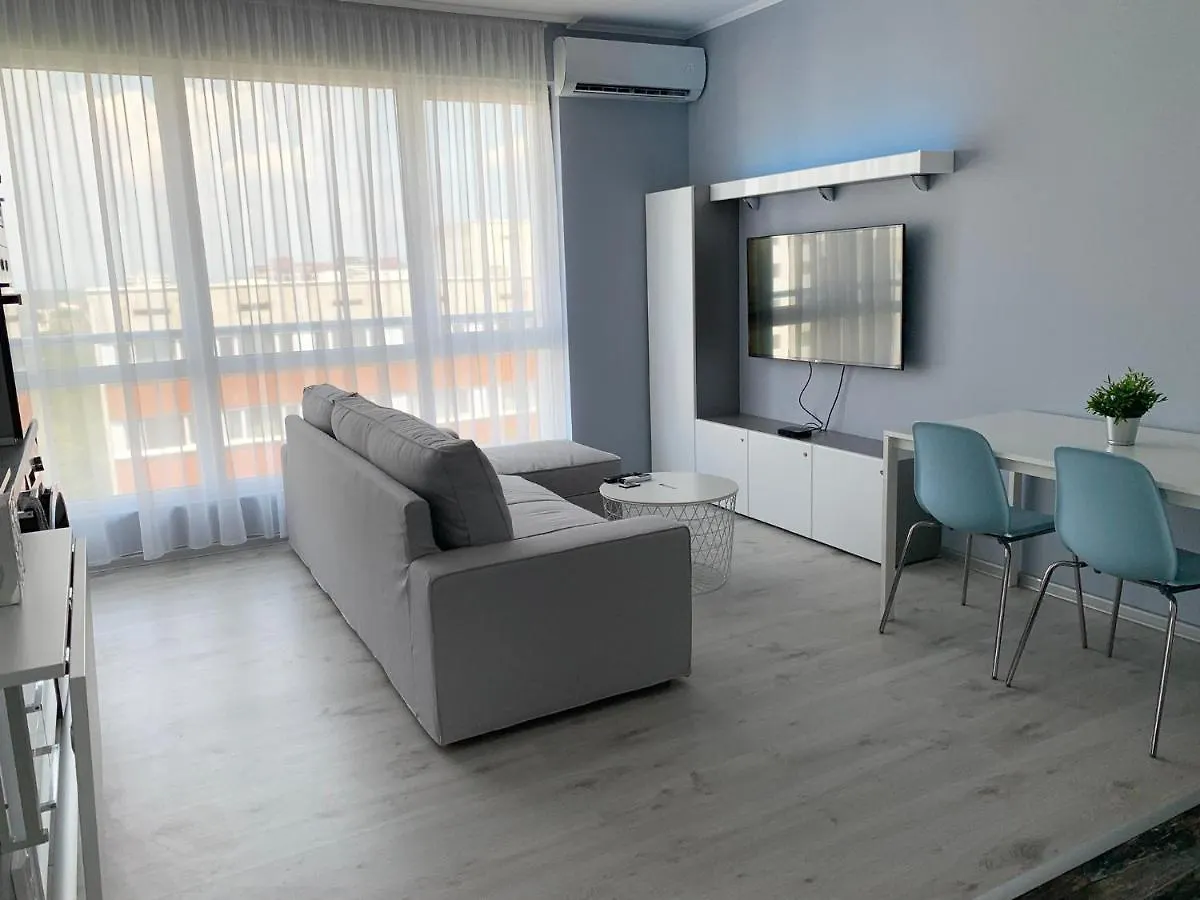 Blue Laguna Private Parking & 2 Bedrooms